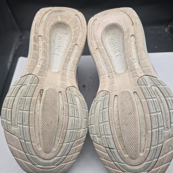 Beige Mesh Sneakers with White Laces - Picture 7 of 7